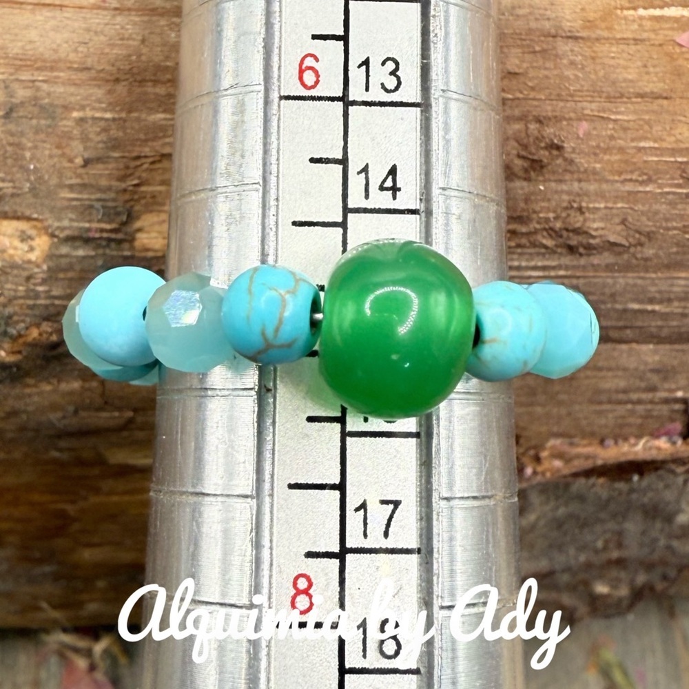 Turquoise Beaded Ring — Size 7 — Steel Wire Jade Focal